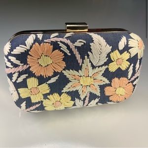 Anthropologie Audra Embroidered Wildflower Clutch